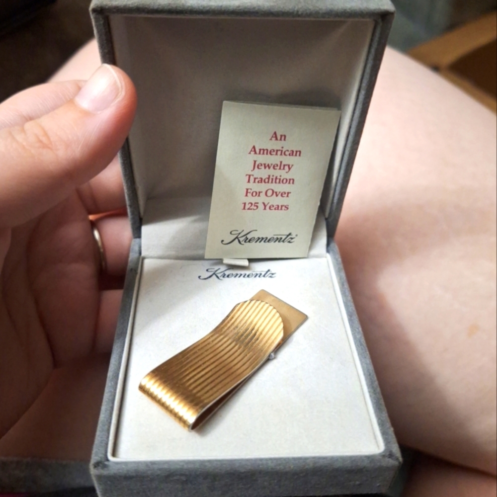 14kt Yellow Gold Over Stainless Steel Stripe Pattern Money Clip 12 Grams